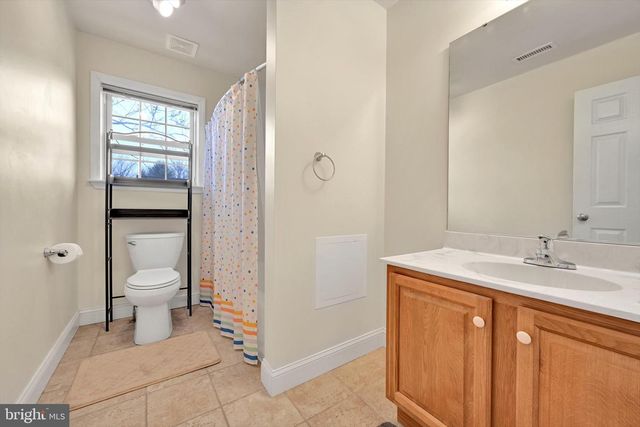 99 CONSTITUTION AVE, Reading, PA 19606