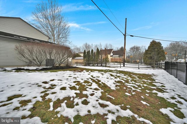 99 CONSTITUTION AVE, Reading, PA 19606