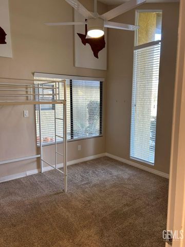 3105 Loveland Way, Bakersfield, CA 93309