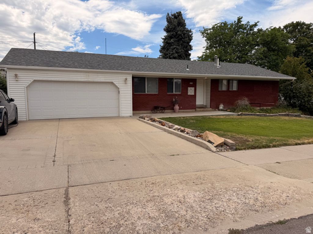 870 E 2780 N, Provo, UT 84604