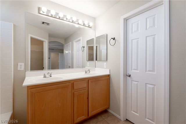 944 Saffex Rose Avenue, Henderson, NV 89052