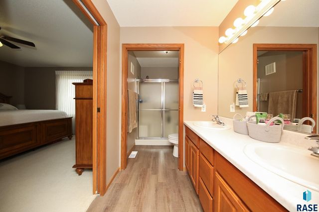 3300 W Miles Pl Place 201, Sioux Falls, SD 57108