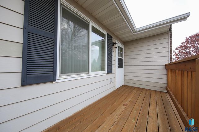 3300 W Miles Pl Place 201, Sioux Falls, SD 57108