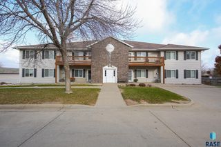 3300 W Miles Pl Place 201, Sioux Falls, SD 57108