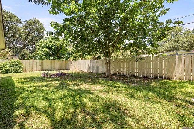 1023 MELISSA DR, San Antonio, TX 78213