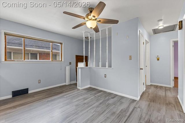 8435 Nightingale Street, Dearborn Heights, MI 48127