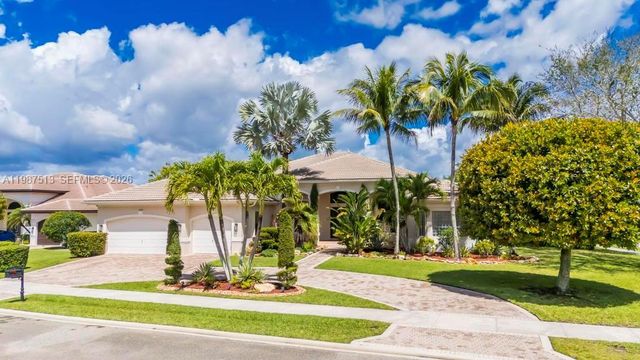 15127 SW 40th St, Davie, FL 33331