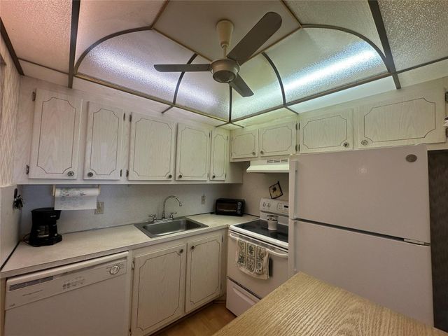 263 Farnham K 263, Deerfield Beach, FL 33442