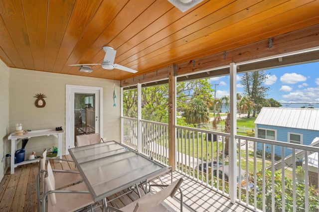 1790 NE MANGO Terrace, Jensen Beach, FL 34957