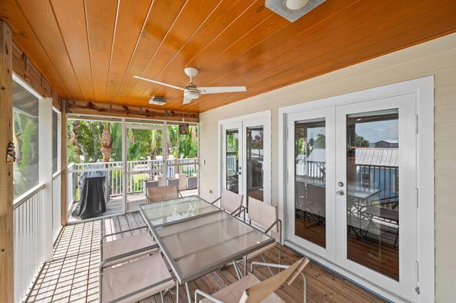1790 NE MANGO Terrace, Jensen Beach, FL 34957
