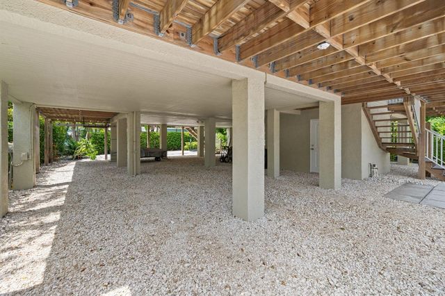 1790 NE MANGO Terrace, Jensen Beach, FL 34957