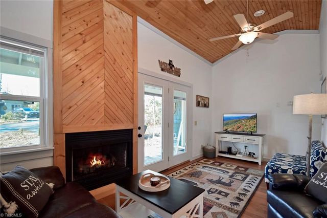 163 Black Pine Road, Newland, NC 28657