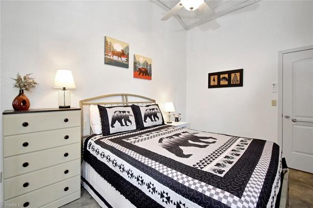 163 Black Pine Road, Newland, NC 28657