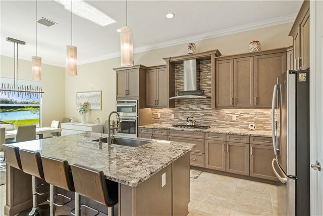 510 Caroline Drive, Vero Beach, FL 32968