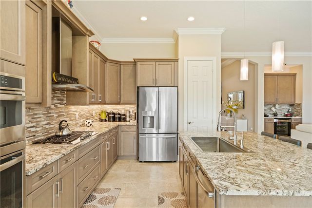 510 Caroline Drive, Vero Beach, FL 32968