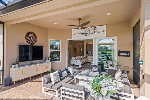 510 Caroline Drive, Vero Beach, FL 32968