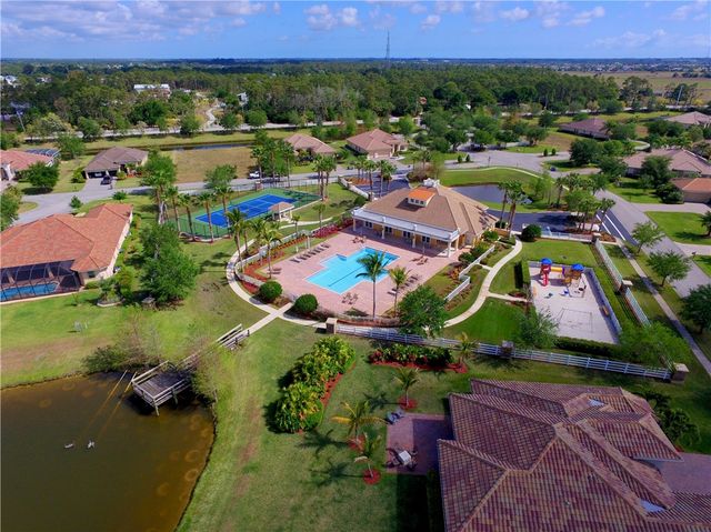 510 Caroline Drive, Vero Beach, FL 32968