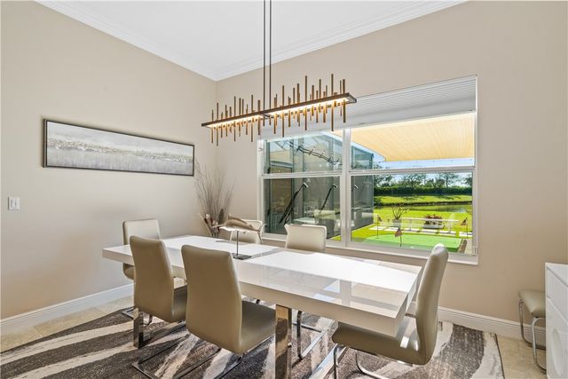 510 Caroline Drive, Vero Beach, FL 32968