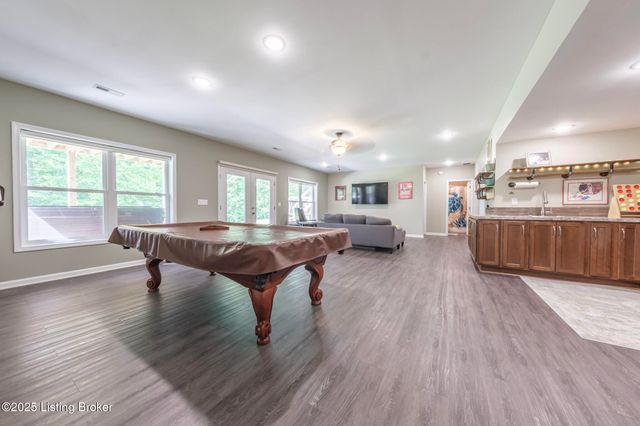 164 Greenshores Circle Ln, Mcdaniels, KY 40152