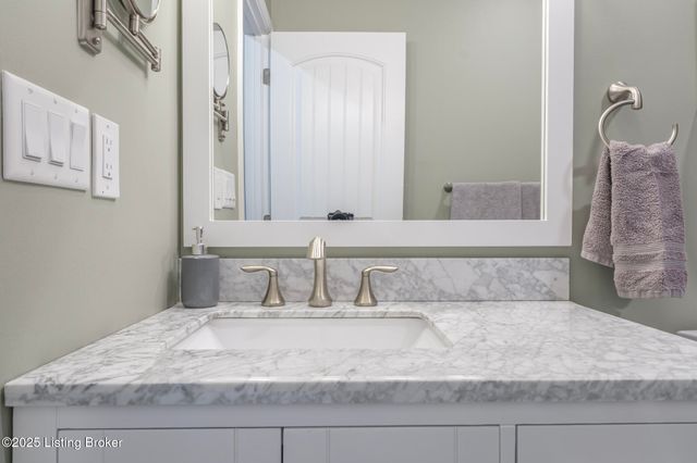 164 Greenshores Circle Ln, Mcdaniels, KY 40152