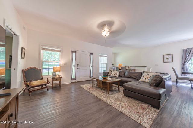 164 Greenshores Circle Ln, Mcdaniels, KY 40152