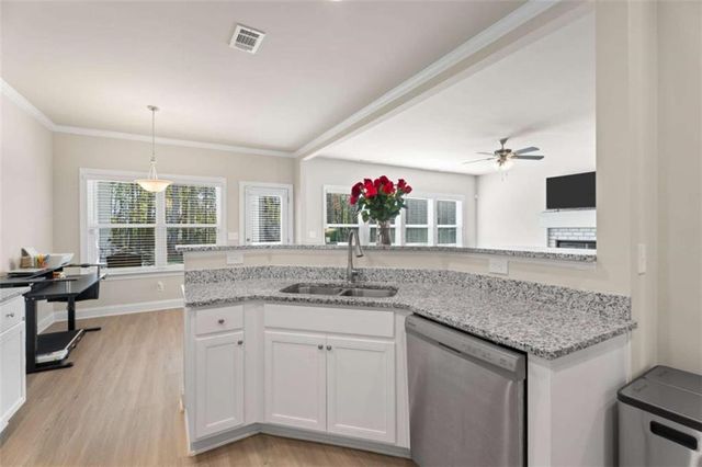 656 East Lake Road, Mcdonough, GA 30252