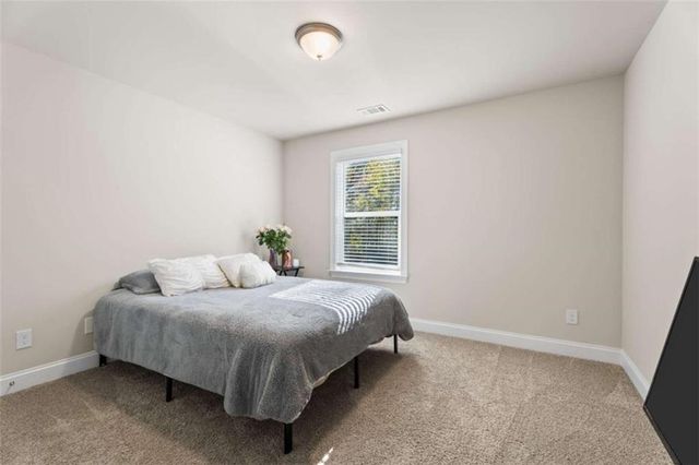 656 East Lake Road, Mcdonough, GA 30252