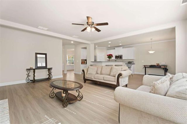 656 East Lake Road, Mcdonough, GA 30252