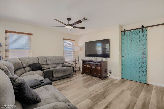 8531 Shelly Road, Las Vegas, NV 89123