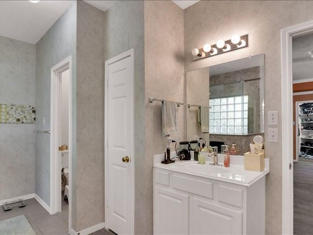 22907 Eastgate Village Drive, Spring, TX 77373