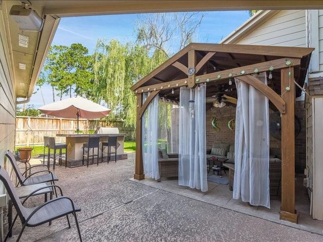 22907 Eastgate Village Drive, Spring, TX 77373