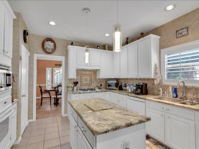 22907 Eastgate Village Drive, Spring, TX 77373