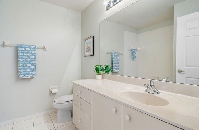 6060 Petunia Road, Delray Beach, FL 33484