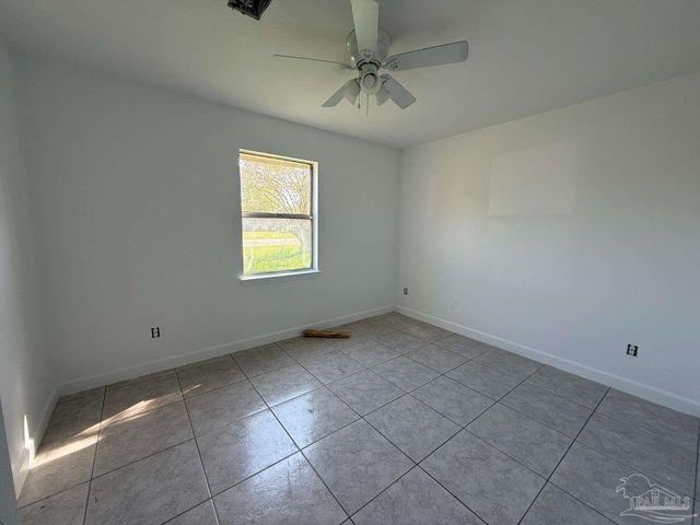 10758 Jolyne Dr, Pensacola, FL 32506