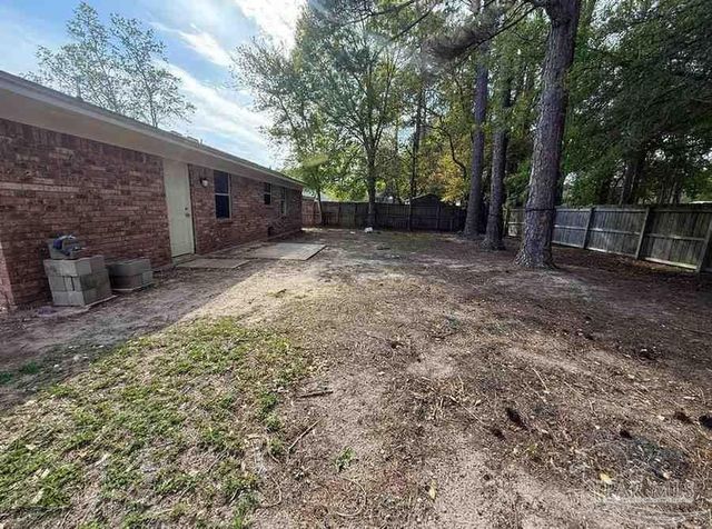 10758 Jolyne Dr, Pensacola, FL 32506