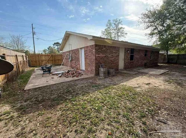 10758 Jolyne Dr, Pensacola, FL 32506