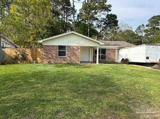 10758 Jolyne Dr, Pensacola, FL 32506