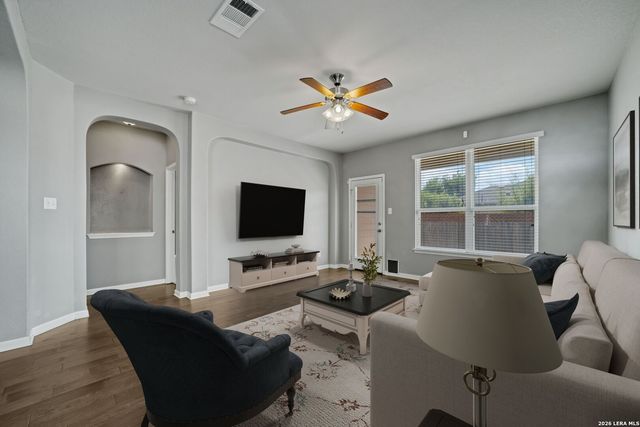 325 Oak Creek Way, New Braunfels, TX 78130