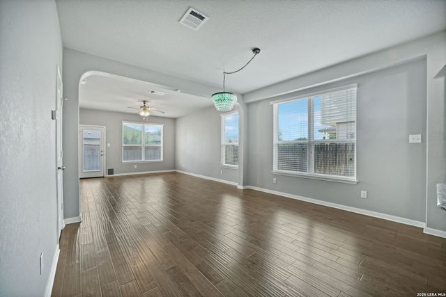 325 Oak Creek Way, New Braunfels, TX 78130