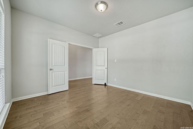 325 Oak Creek Way, New Braunfels, TX 78130