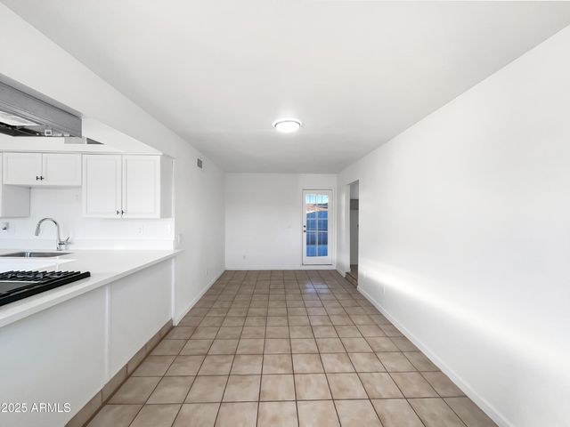 4244 E SAINT CATHERINE Avenue, Phoenix, AZ 85042