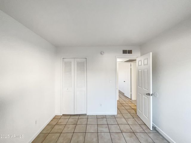 4244 E SAINT CATHERINE Avenue, Phoenix, AZ 85042