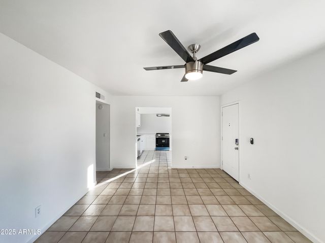 4244 E SAINT CATHERINE Avenue, Phoenix, AZ 85042