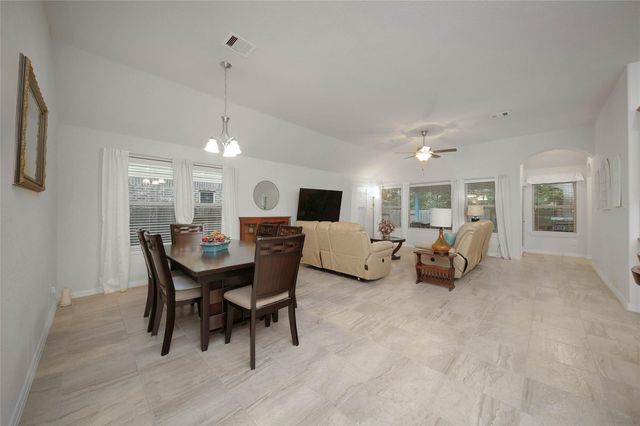 169 Bluebell Woods Way, Conroe, TX 77318