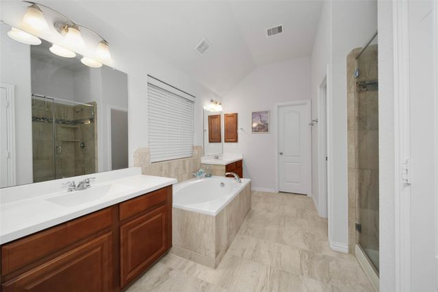 169 Bluebell Woods Way, Conroe, TX 77318