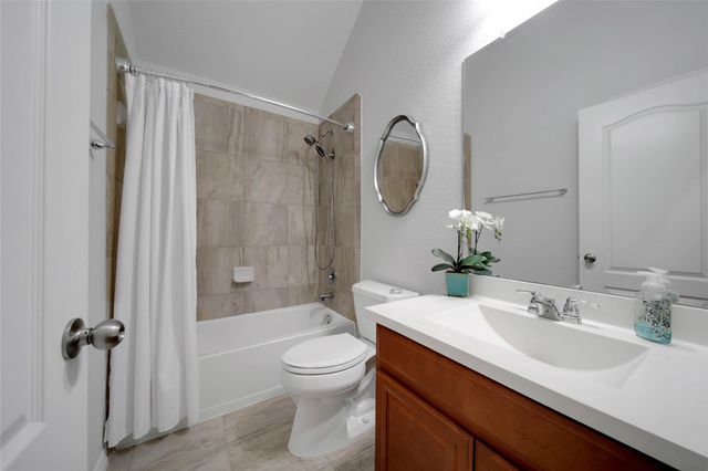 169 Bluebell Woods Way, Conroe, TX 77318