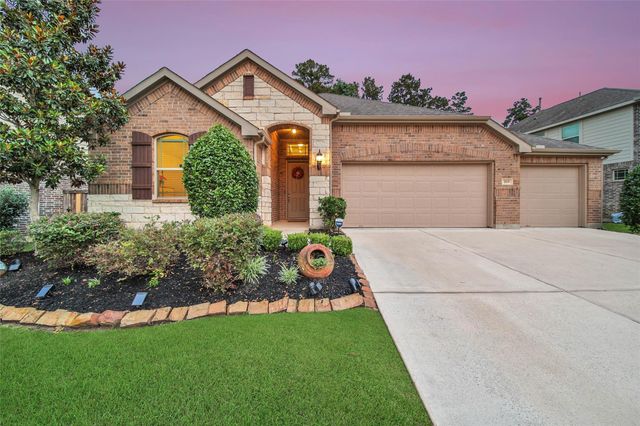 169 Bluebell Woods Way, Conroe, TX 77318