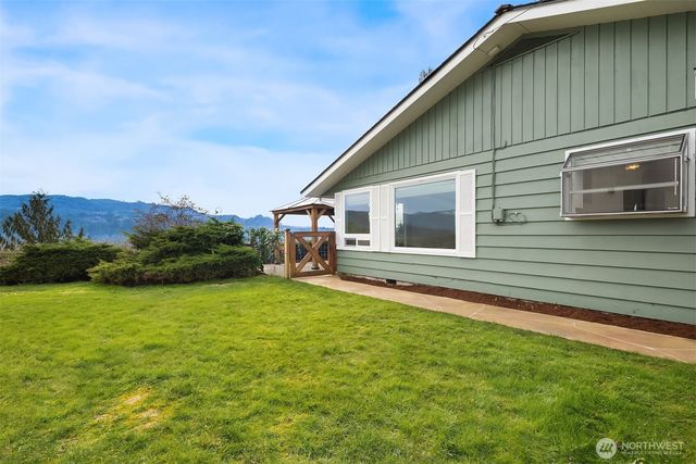 103 E Rivmont Drive, Monroe, WA 98272