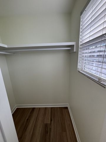 1804 Riverbirch Ln, Hermitage, TN 37076