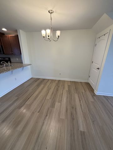 1804 Riverbirch Ln, Hermitage, TN 37076